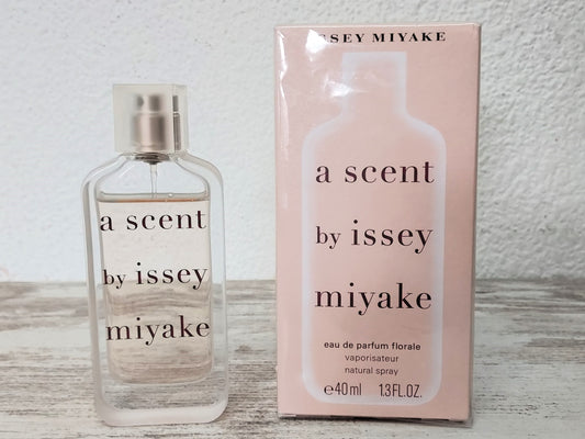 A Scent Florale Issey Miyake EDP (eau de parfum) 40ml. Discontinued.