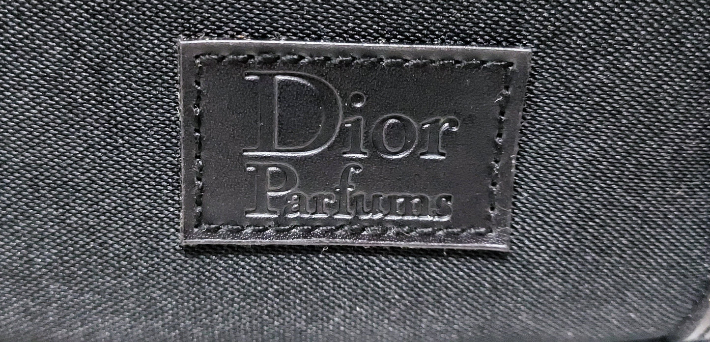 Eau Sauvage Dior EDT SPLASH 480ml / 16Oz + After Shave Balm 100ml + Toiletry bag.