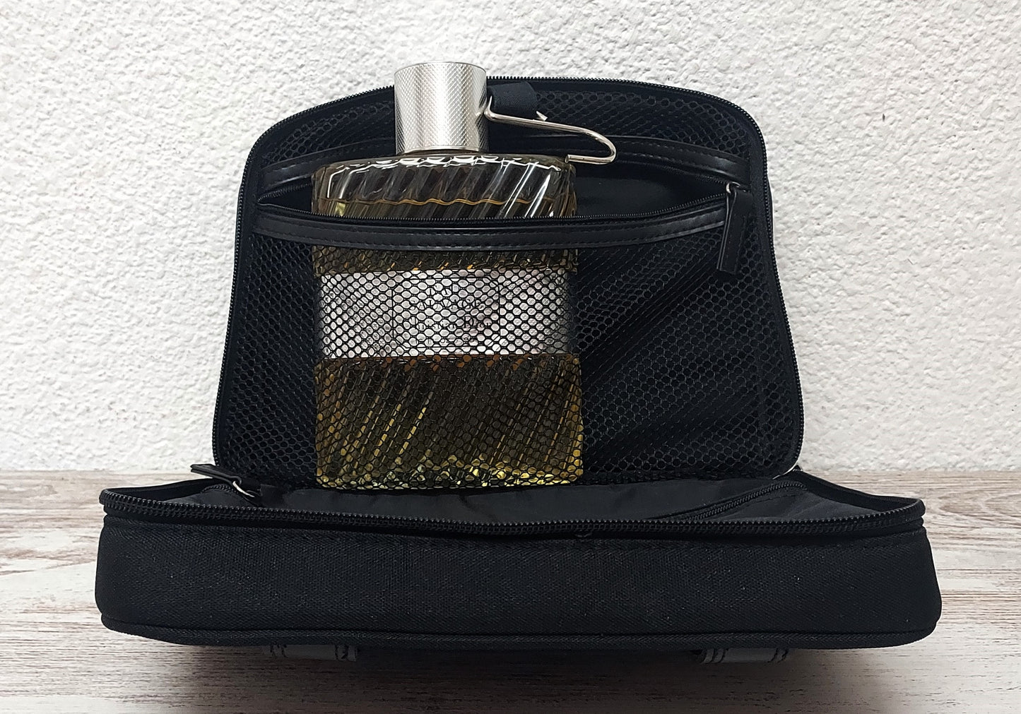 Eau Sauvage Dior EDT SPLASH 480ml / 16Oz + After Shave Balm 100ml + Toiletry bag.