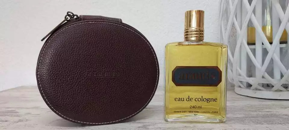 Aramis pour Homme EDC (eau de cologne SPLASH) 240ml + Accessories. Vintage rare.