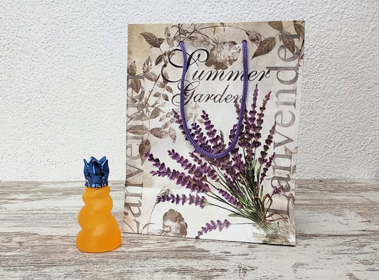 Delice d'Epices Nina Ricci EDT 30ml (quantity as shown in the pictures). Vintage.