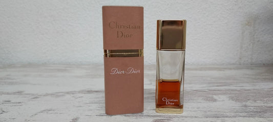 DIOR-DIOR by Dior PURE PARFUM 15ml. (Quantity as shown in the pictures). Vintage.