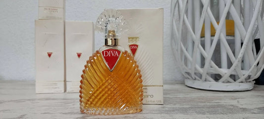 Diva Emanuel Ungaro EDP (eau de parfum) 100ml. Discontinued vintage.