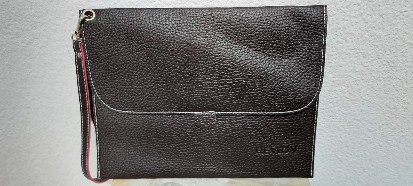 Aquamarine Revlon EDT (eau de toilette) 120ml + Toiletry Bag. Vintage very rare.