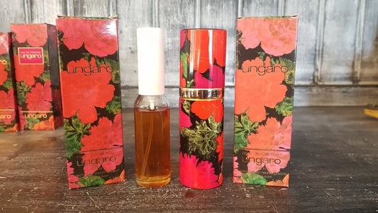 Ungaro pour Femme EDP (eau de parfum) 30ml + EDP (eau de parfum) Recharge.